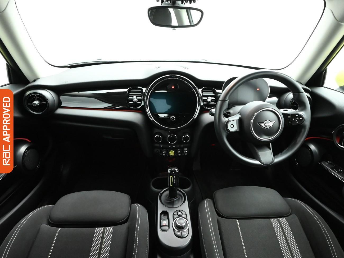 Used MINI Hatch 2021 for sale - 76979071: Photo 2