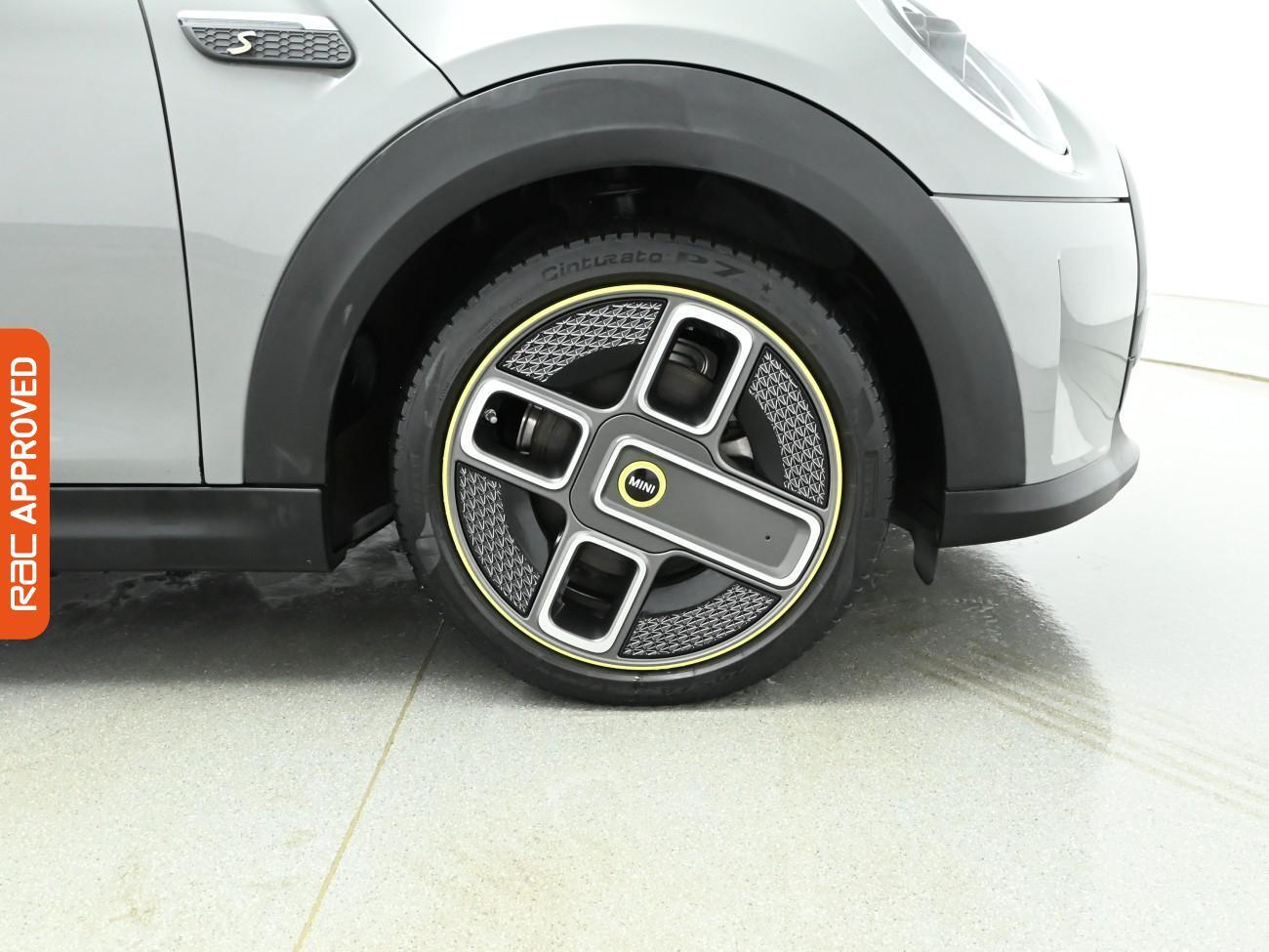 Used MINI Hatch 2021 for sale - 76979071: Photo 27