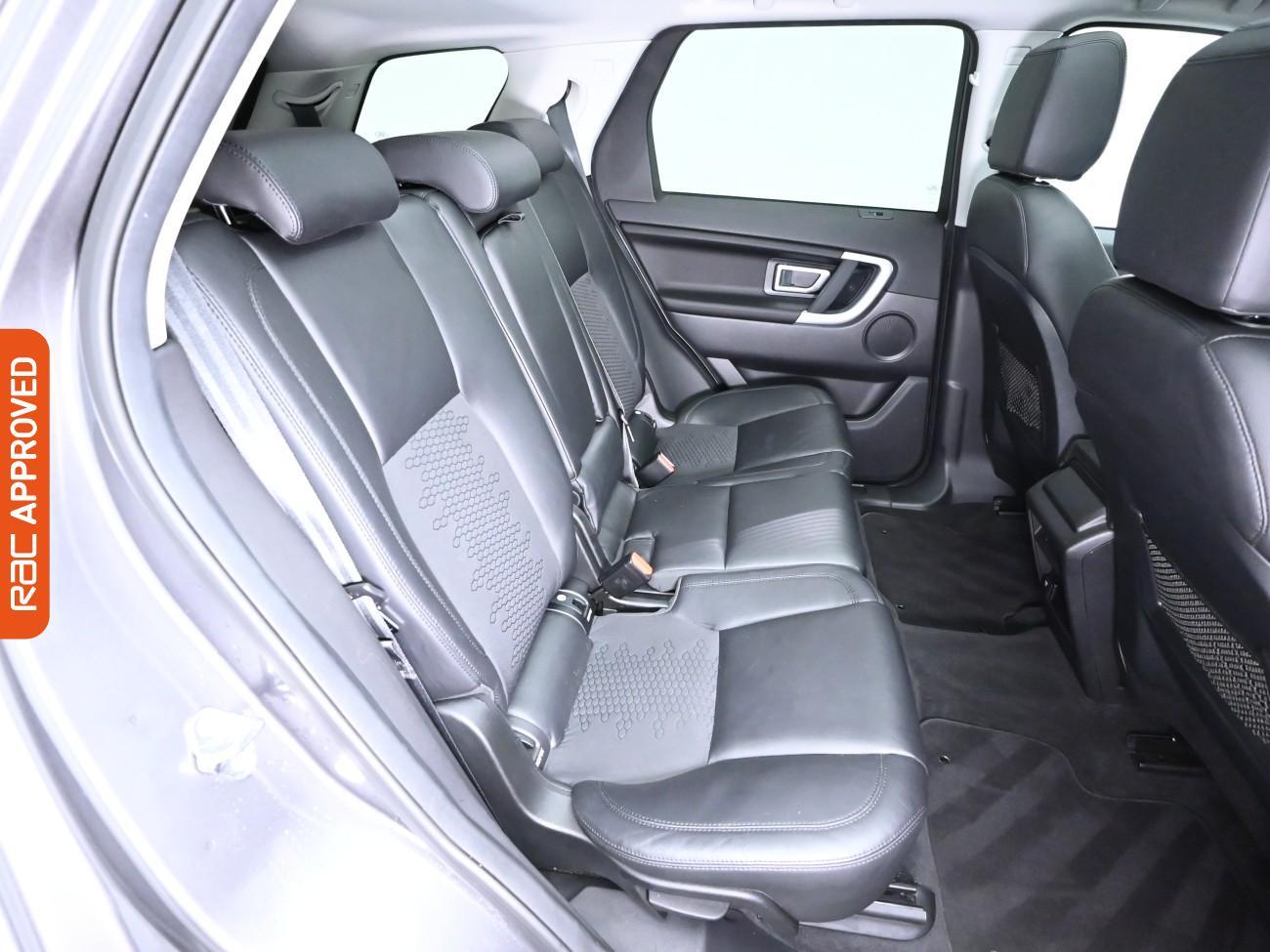 Used Land Rover Discovery Sport 2016 for sale - 77398620: Photo 12