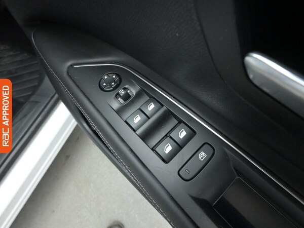 Used Peugeot 3008 2018 for sale - 76128496: Photo 26