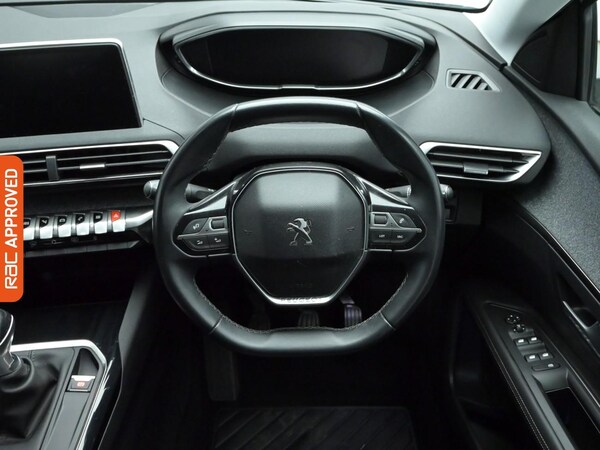Used Peugeot 3008 2018 for sale - 76128496: Photo 9