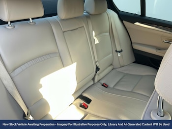 Used BMW 5 Series 2017 for sale - 76590440: Photo