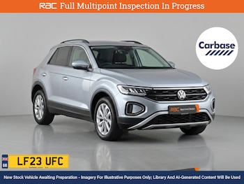 Used Volkswagen T-Roc 2023 for sale - 77759894: Photo