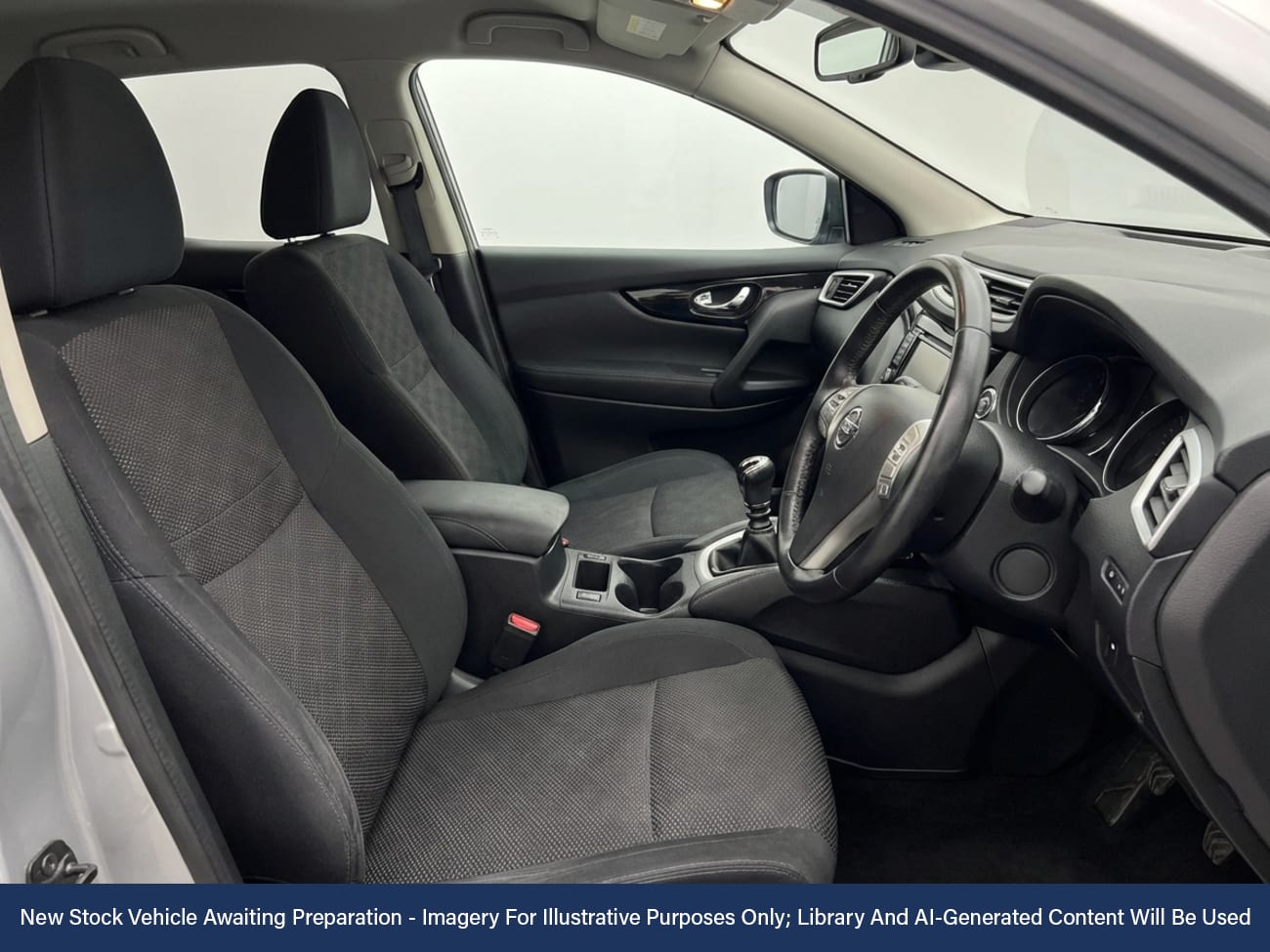 Used Nissan Qashqai 2016 for sale - 77688387: Photo 3