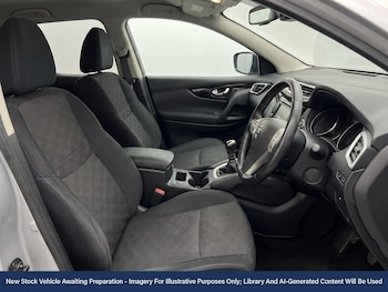 Used Nissan Qashqai 2016 for sale - 77688387: Photo