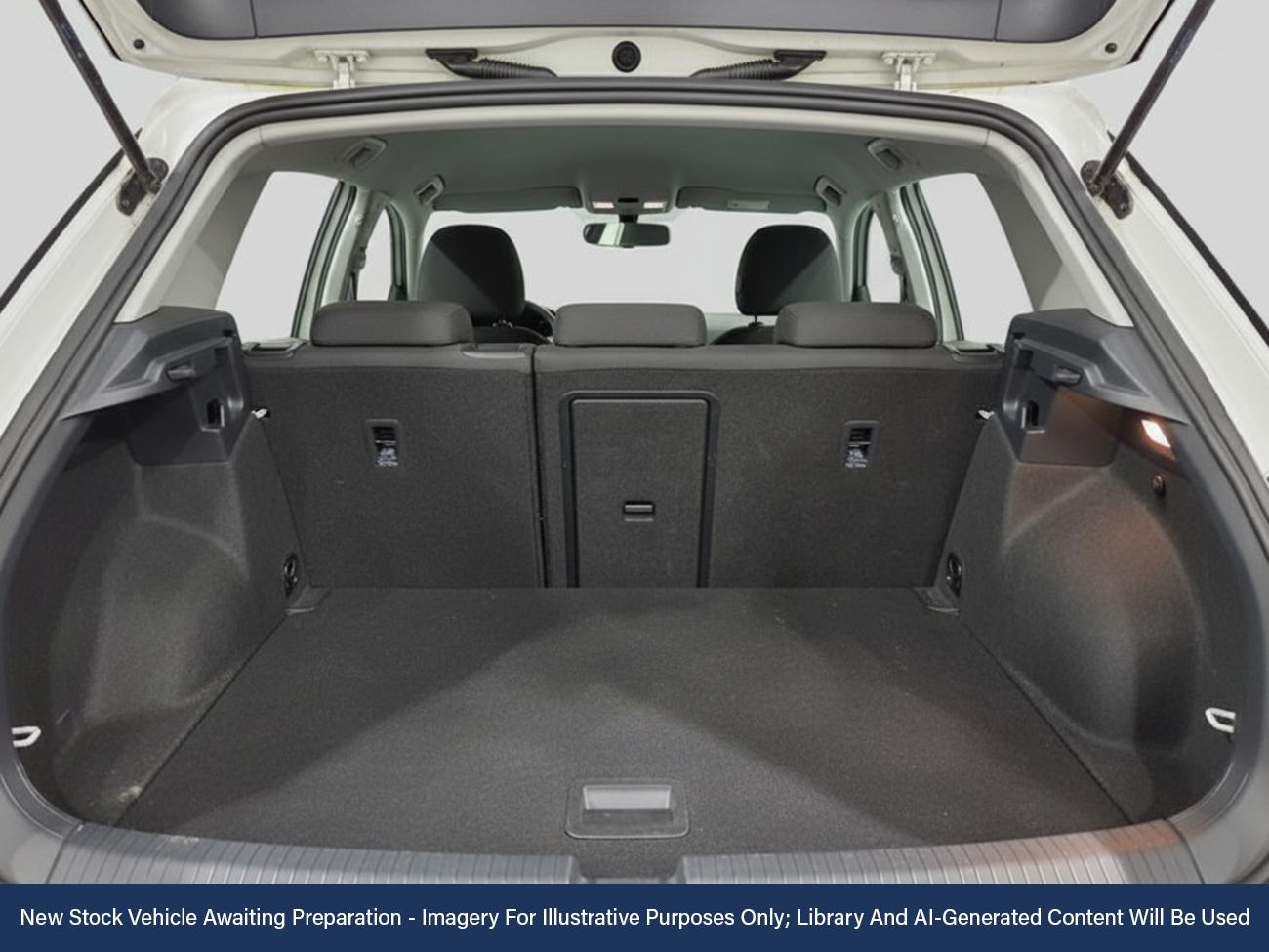 Used Volkswagen T-Roc 2021 for sale - 76576245: Photo 6