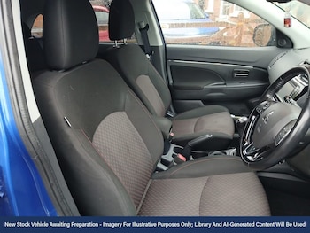 Used Mitsubishi ASX 2017 for sale - 76436798: Photo