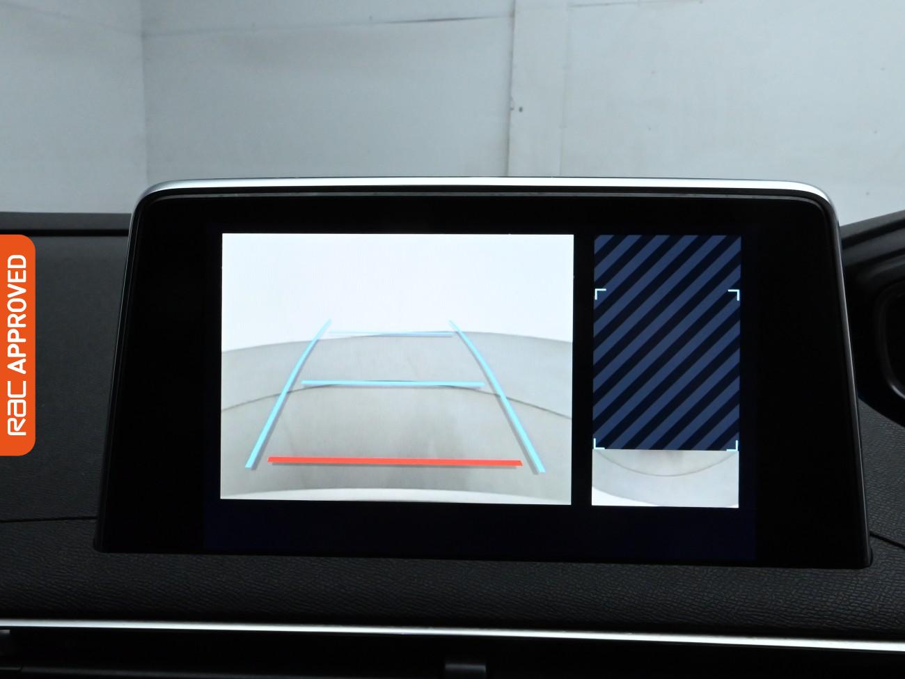 Used Peugeot 3008 2019 for sale - 76206943: Photo 3