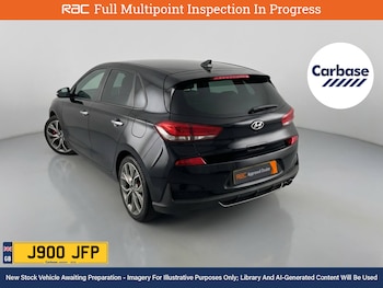 Used Hyundai i30 2018 for sale - 77914327: Photo