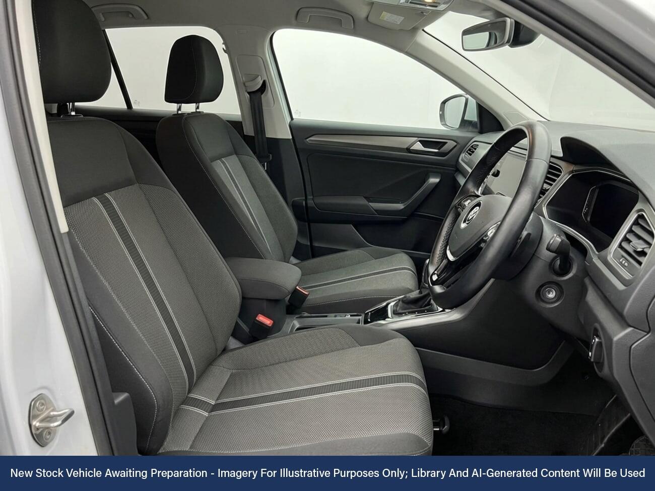 Used Volkswagen T-Roc 2021 for sale - 77037449: Photo 3