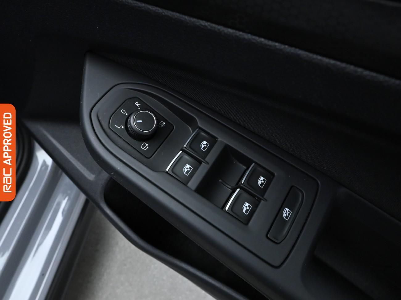 Used Volkswagen Golf 2022 for sale - 77570989: Photo 24