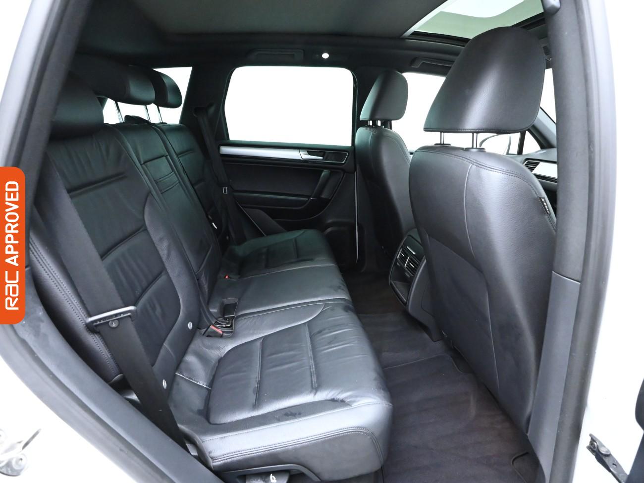 Used Volkswagen Touareg 2015 for sale - 76288227: Photo 13