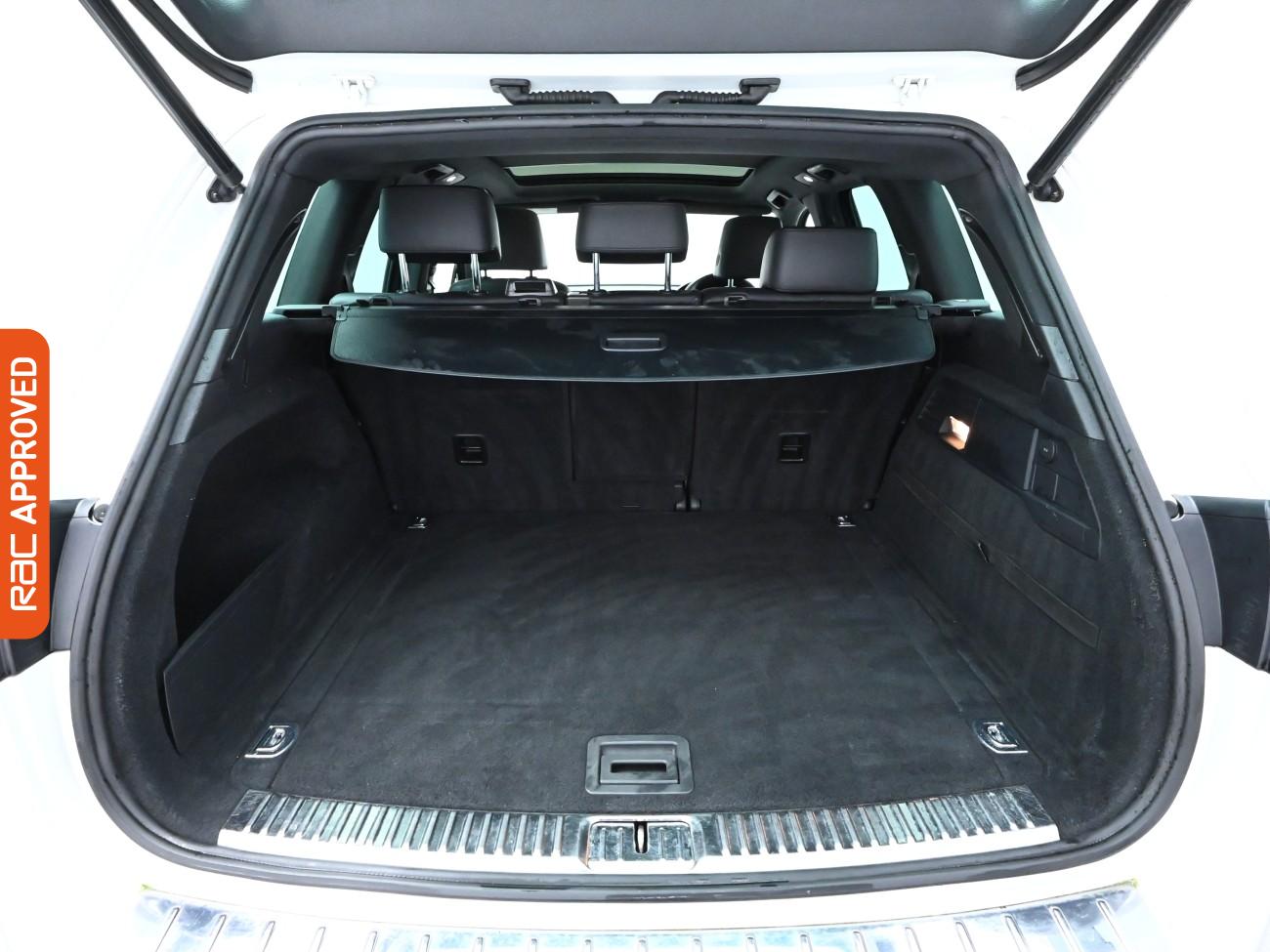 Used Volkswagen Touareg 2015 for sale - 76288227: Photo 28