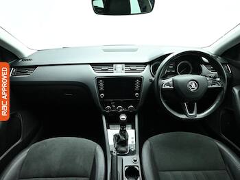 Used Skoda Octavia 2020 for sale - 79798172: Photo