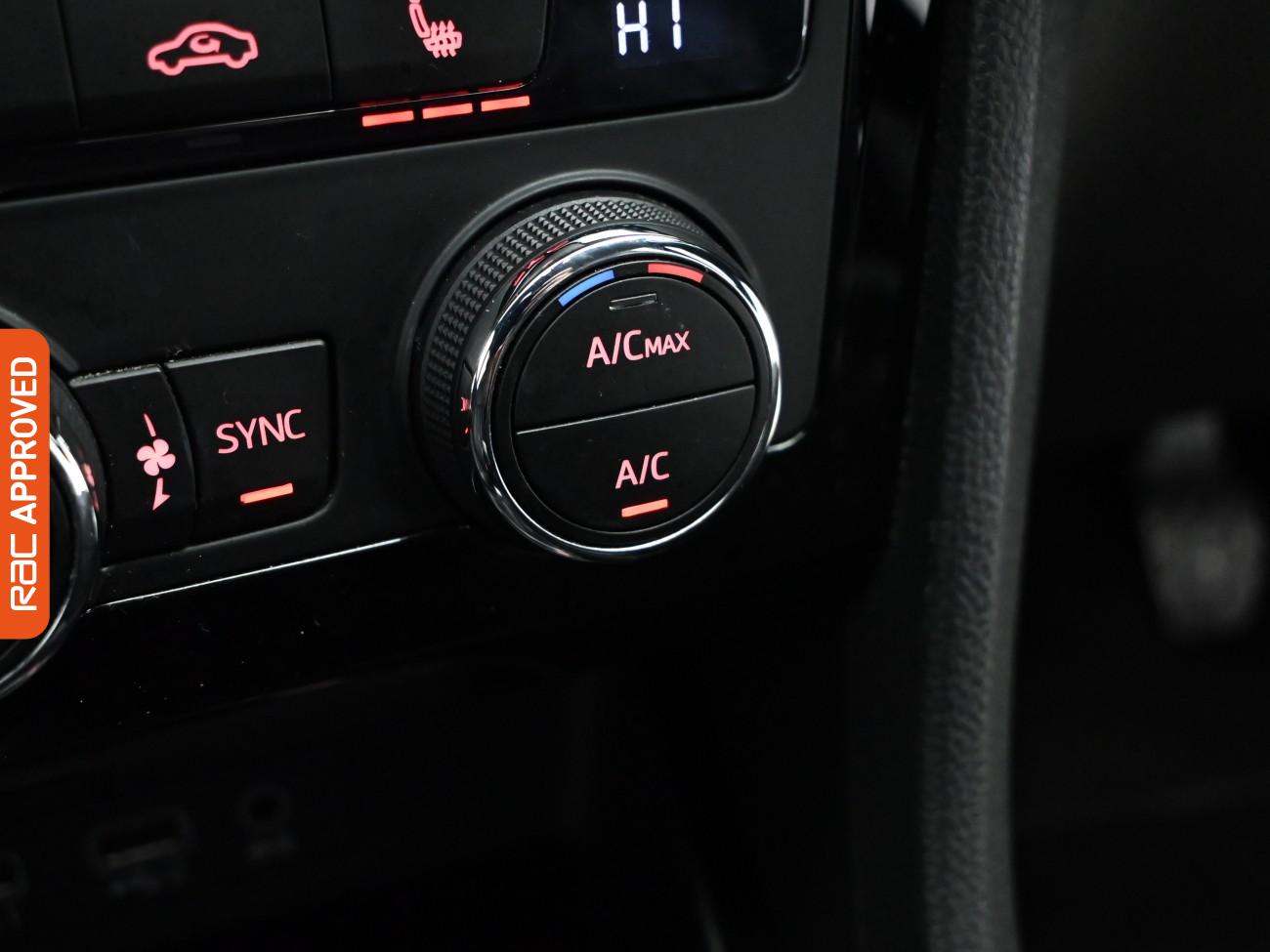 Used SEAT Ateca 2017 for sale - 77628578: Photo 17