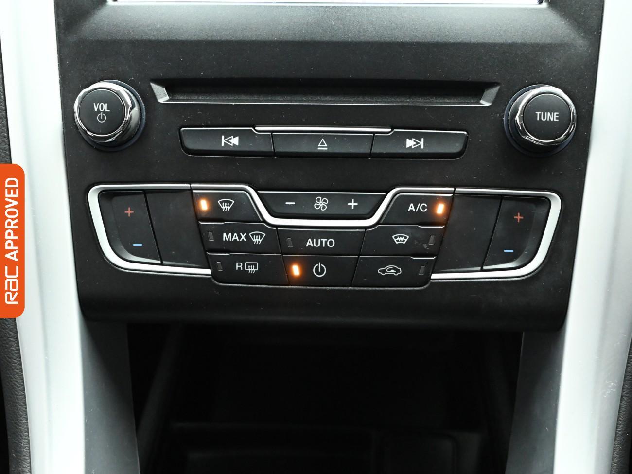 Used Ford Mondeo 2018 for sale - 76955431: Photo 18