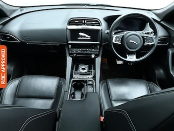 Used Jaguar F-Pace 2025 for sale - 75944795: Photo