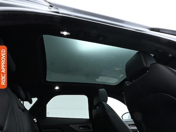 Used Jaguar F-Pace 2025 for sale - 75944795: Photo