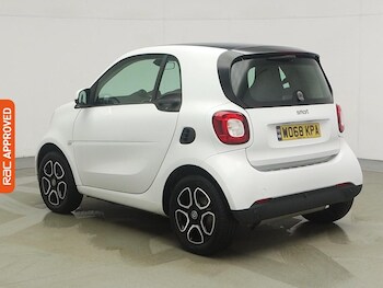 Used smart fortwo 2019 for sale - 77382327: Photo