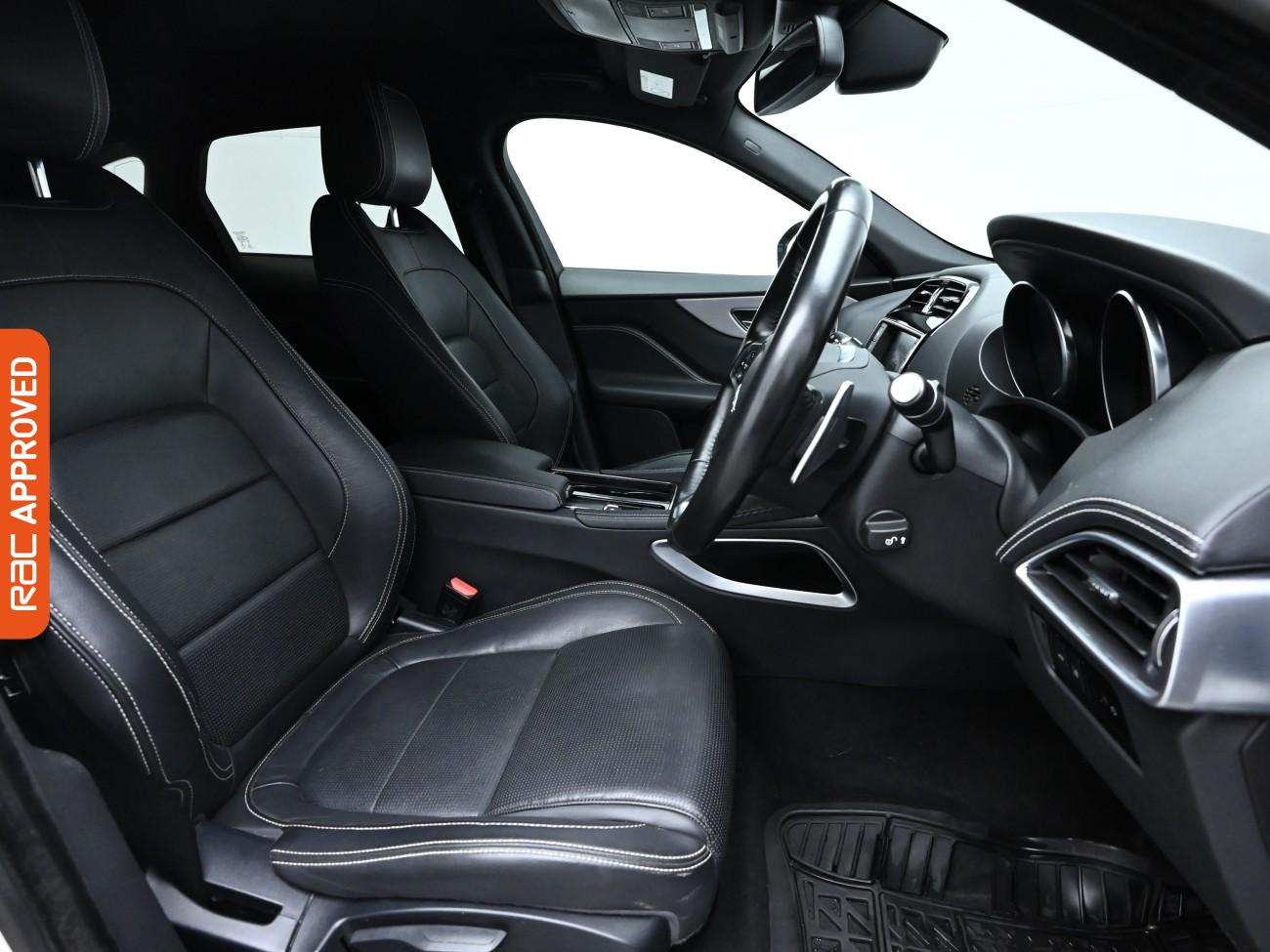 Used Jaguar F-Pace 2018 for sale - 76595831: Photo 12