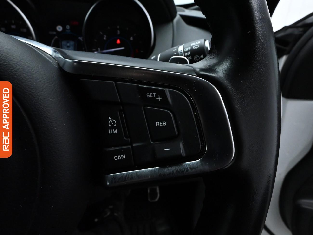 Used Jaguar F-Pace 2018 for sale - 76595831: Photo 22