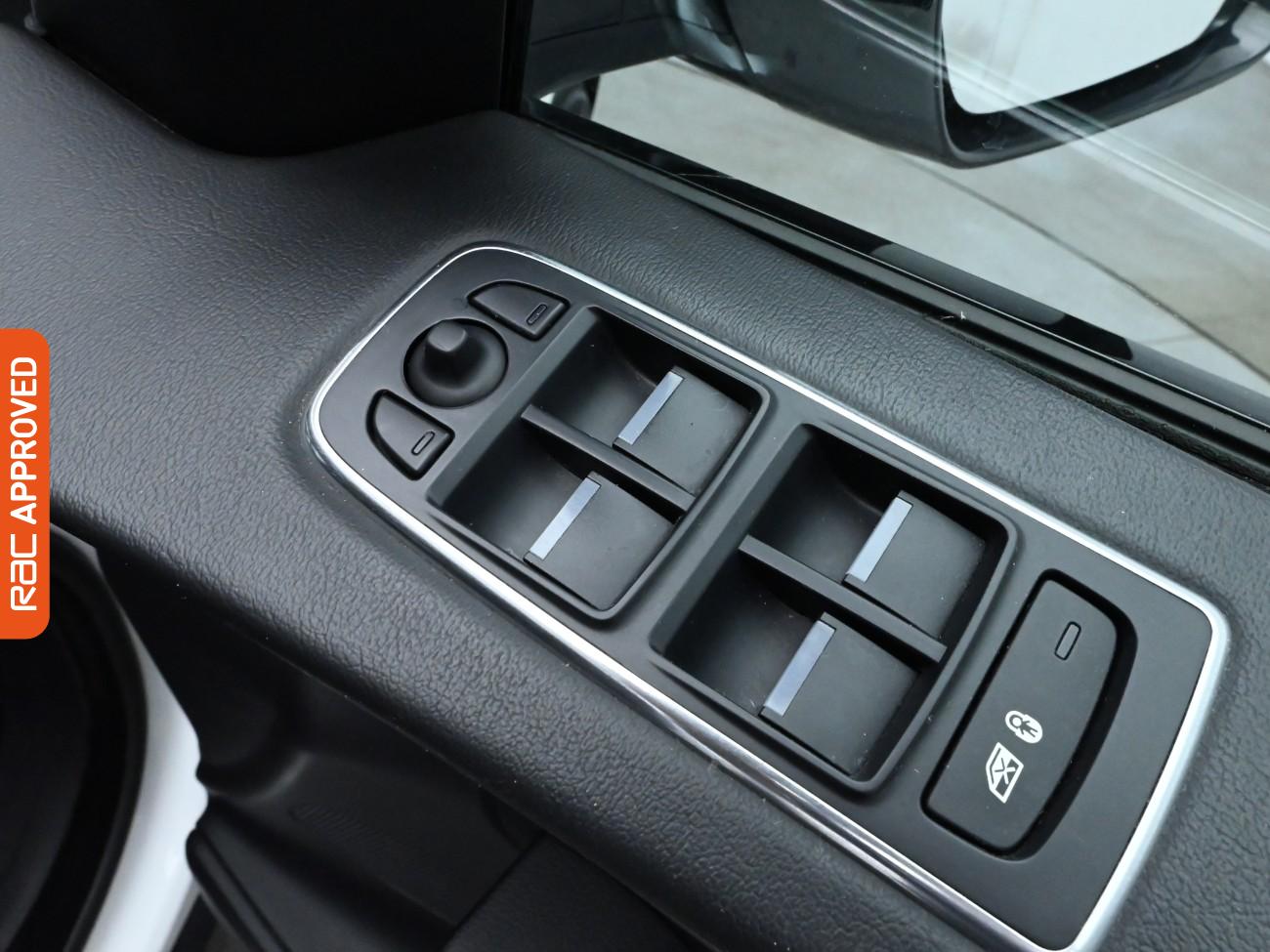 Used Jaguar F-Pace 2018 for sale - 76595831: Photo 25