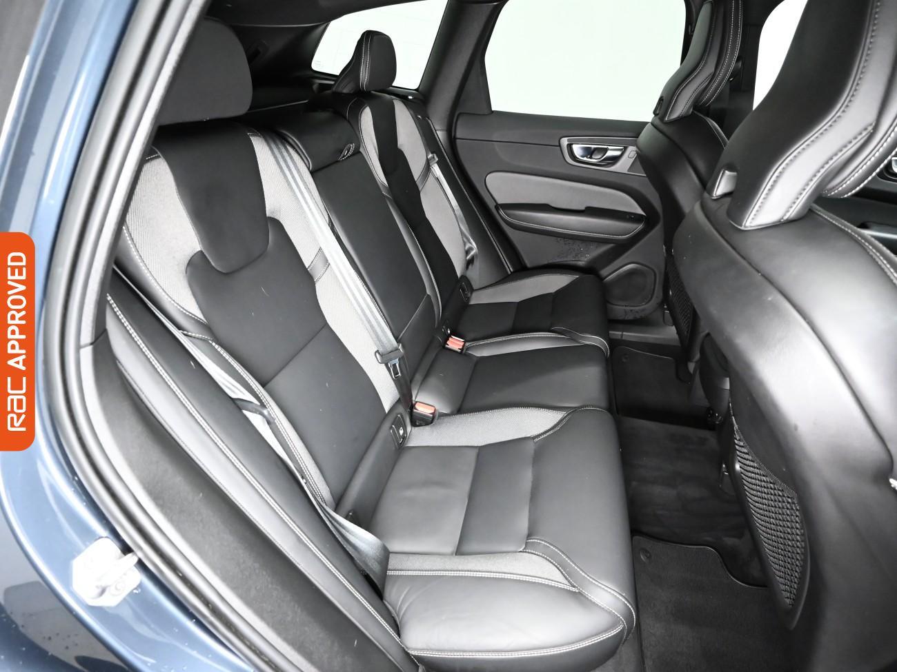 Used Volvo XC60 2021 for sale - 76604069: Photo 13