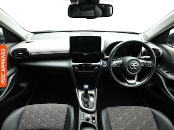Used Toyota Yaris Cross 2022 for sale - 78864538: Photo