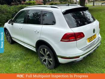Used Volkswagen Touareg 2016 for sale - 74937729: Photo