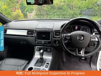 Used Volkswagen Touareg 2016 for sale - 74937729: Photo
