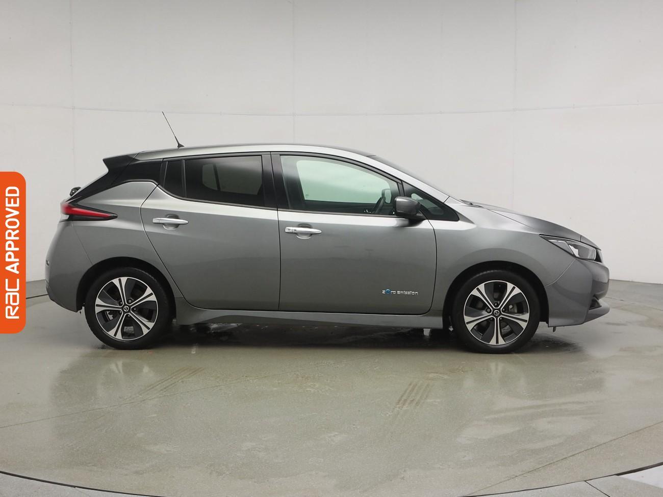 Used Nissan Leaf 2020 for sale - 77088606: Photo 8