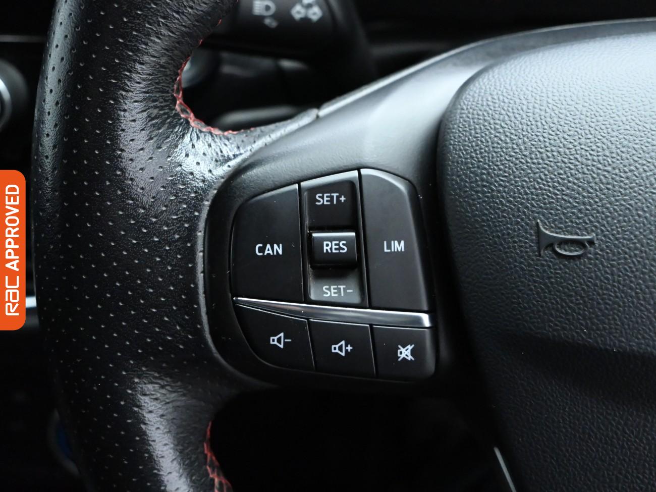 Used Ford Fiesta 2019 for sale - 75898610: Photo 19