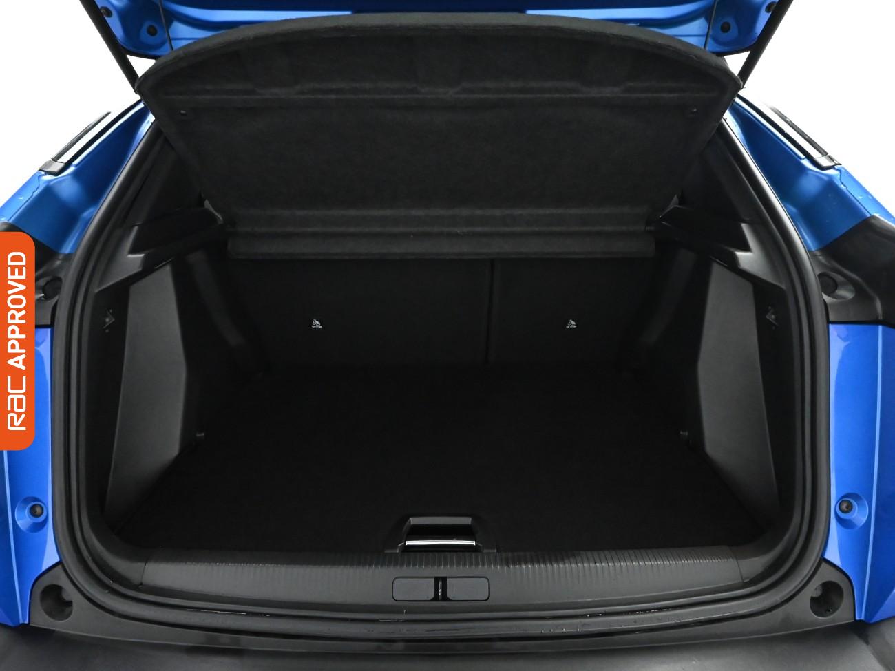 Used Peugeot 2008 2023 for sale - 76649182: Photo 13