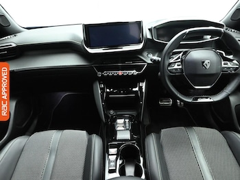 Used Peugeot 2008 2023 for sale - 76649182: Photo