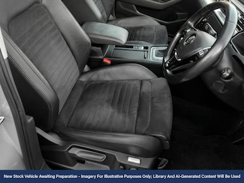 Used Volkswagen Passat 2018 for sale - 77350718: Photo