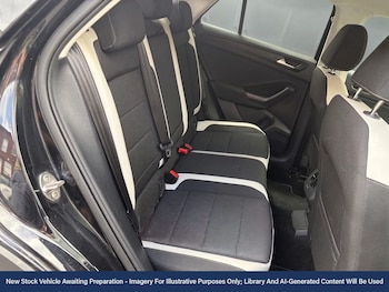 Used Volkswagen T-Roc 2020 for sale - 78979165: Photo