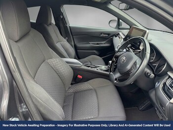 Used Toyota C-HR 2021 for sale - 78300295: Photo