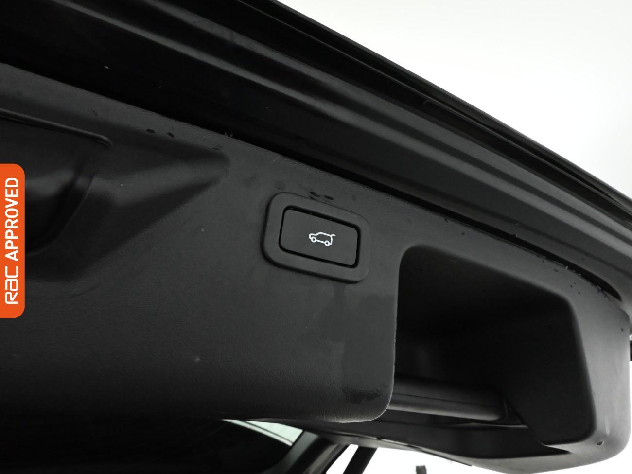 Used Land Rover Discovery Sport 2019 for sale - 77138876: Photo 14