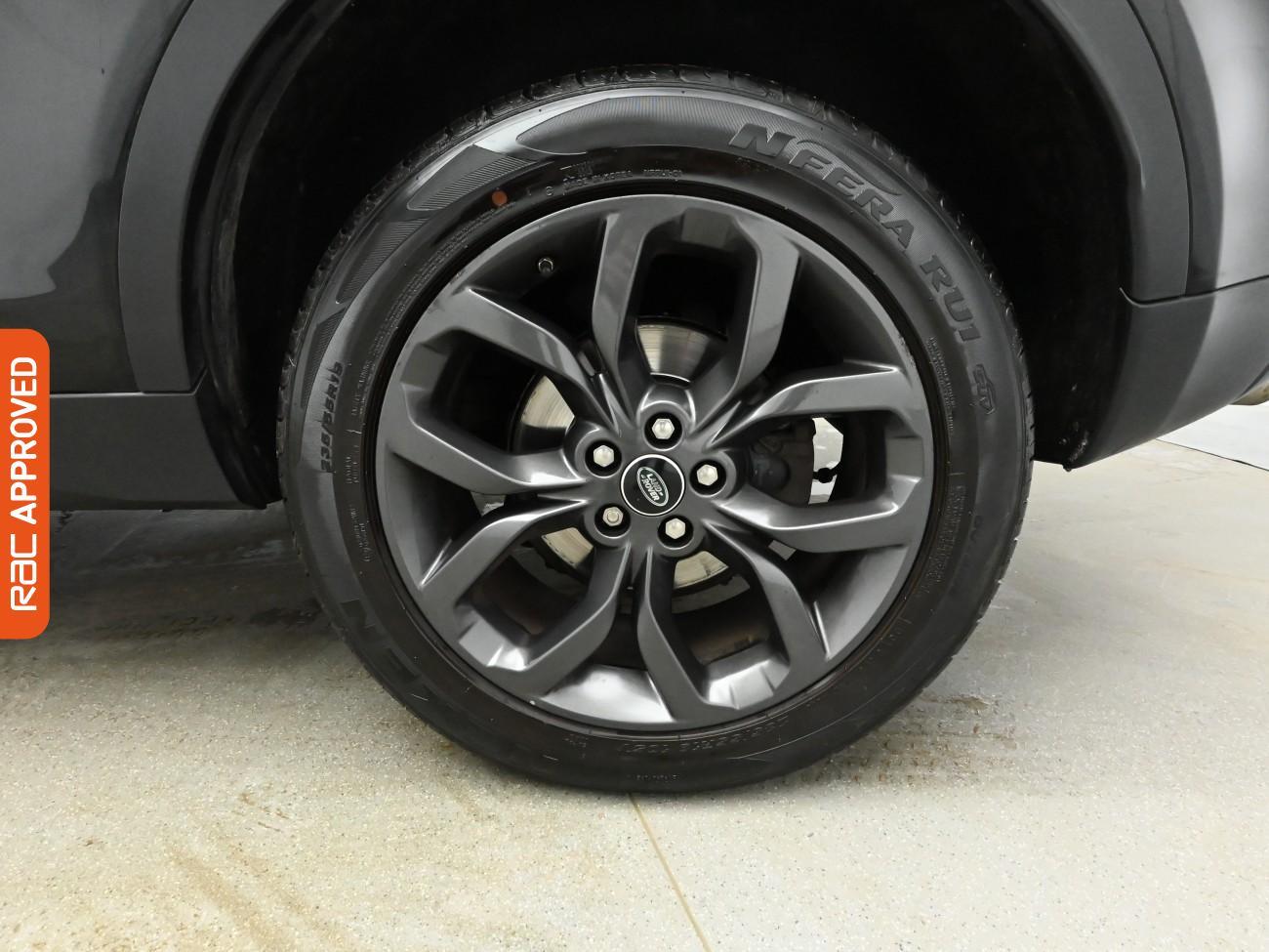 Used Land Rover Discovery Sport 2019 for sale - 77138876: Photo 15