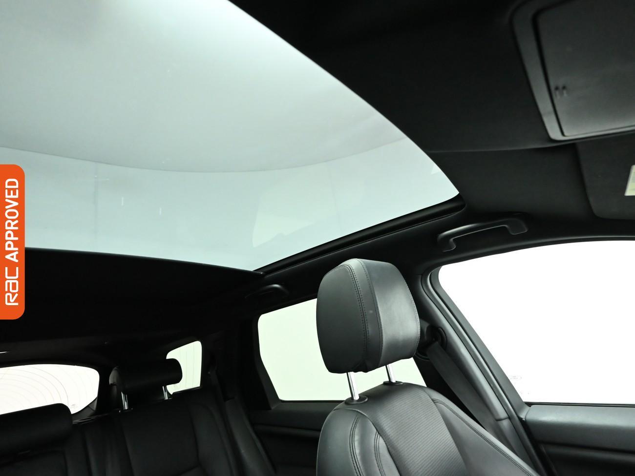 Used Land Rover Discovery Sport 2019 for sale - 77138876: Photo 3