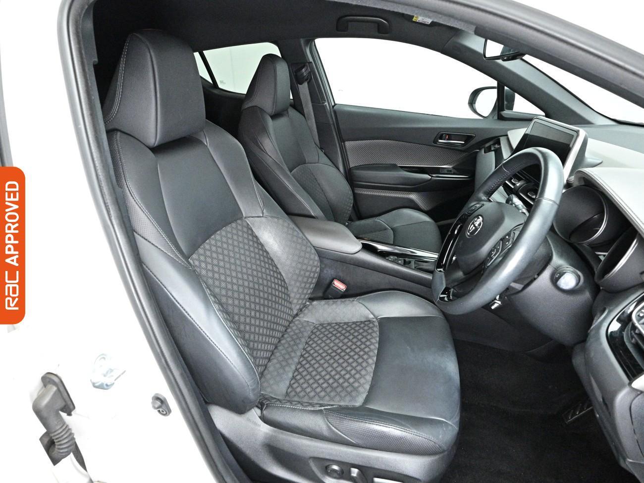 Used Toyota C-HR 2023 for sale - 77996451: Photo 12