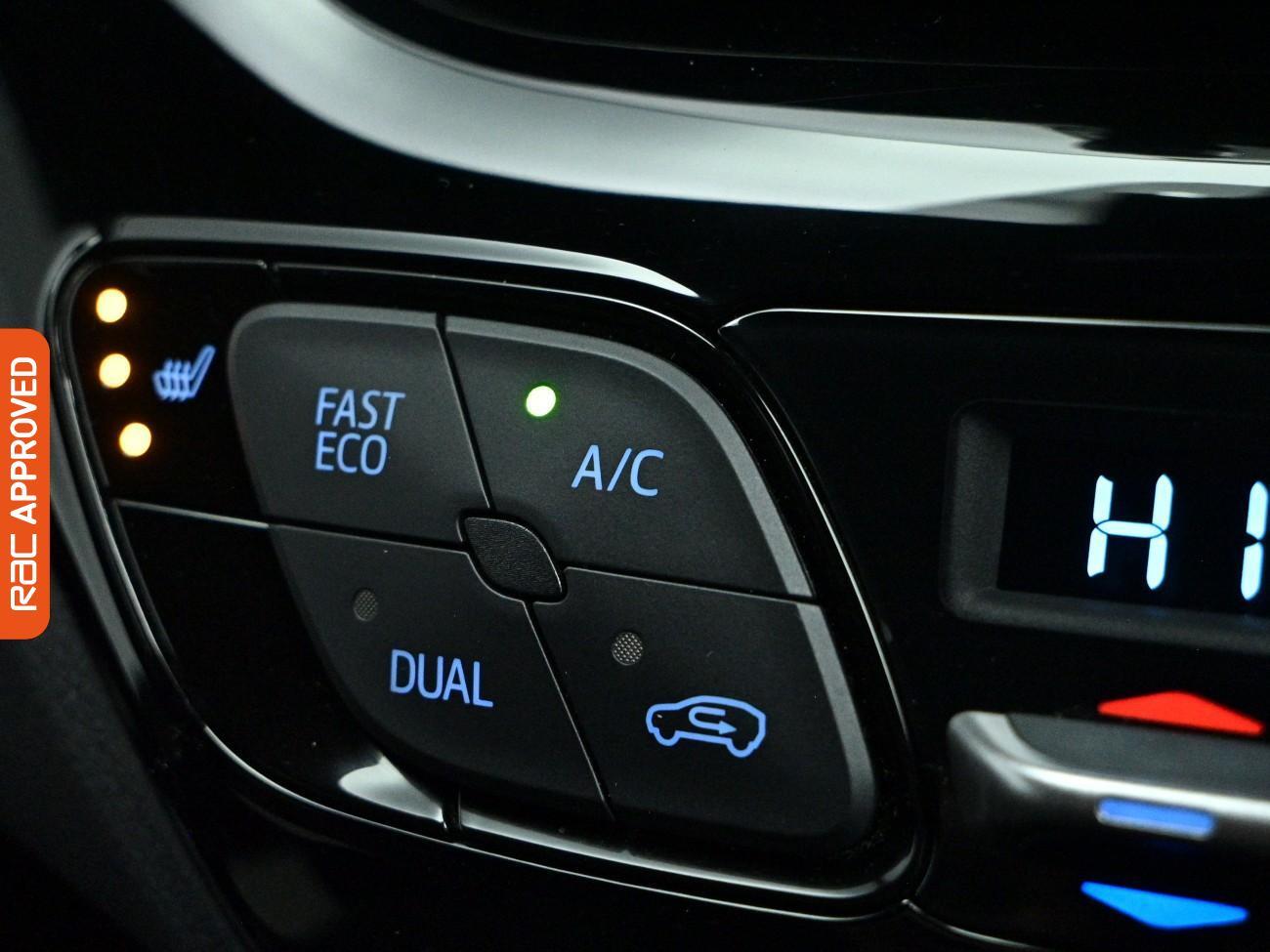 Used Toyota C-HR 2023 for sale - 77996451: Photo 19