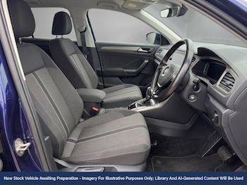 Used Volkswagen T-Roc 2020 for sale - 78979182: Photo