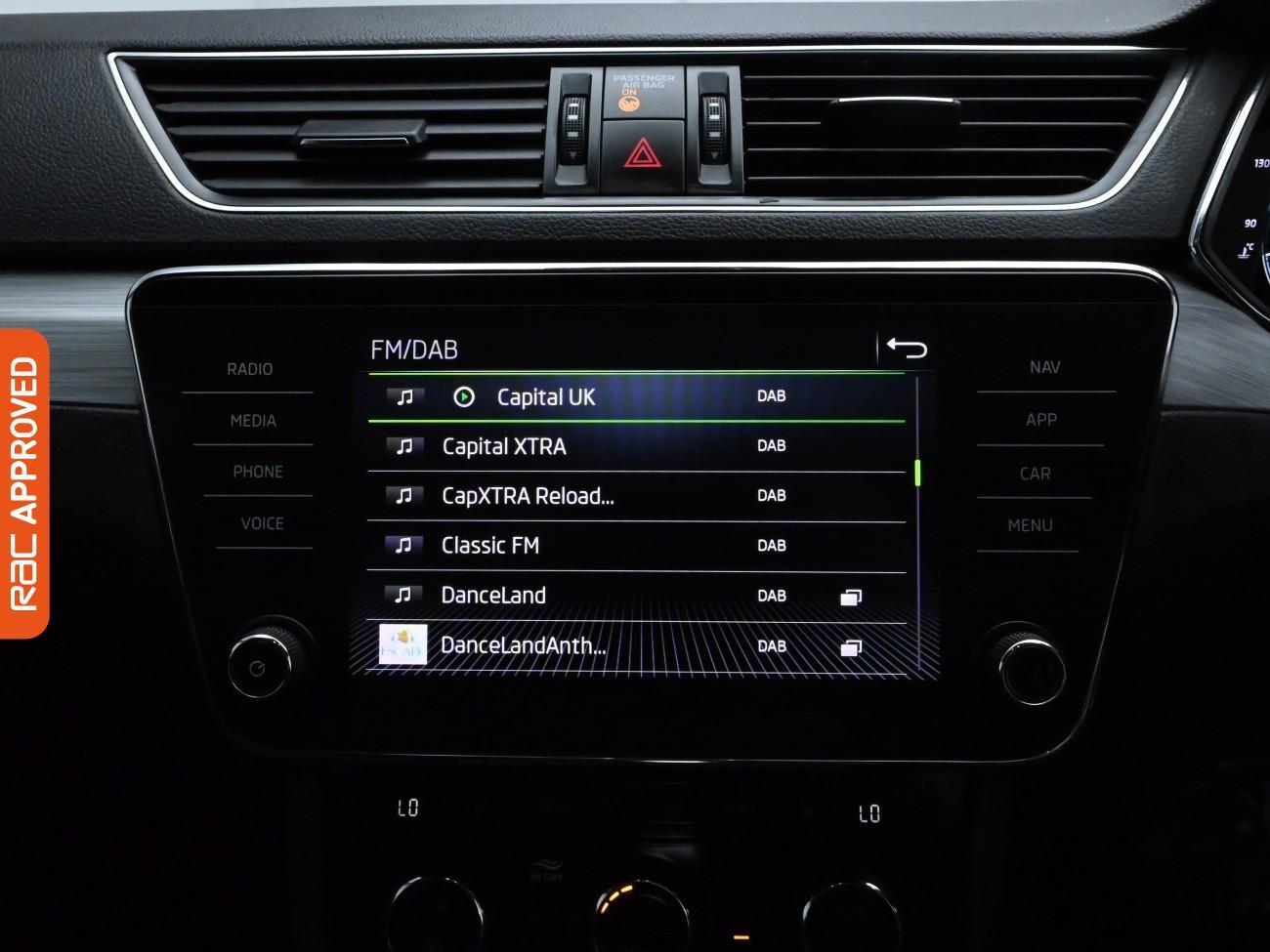 Used Skoda Superb 2022 for sale - 76311068: Photo 16