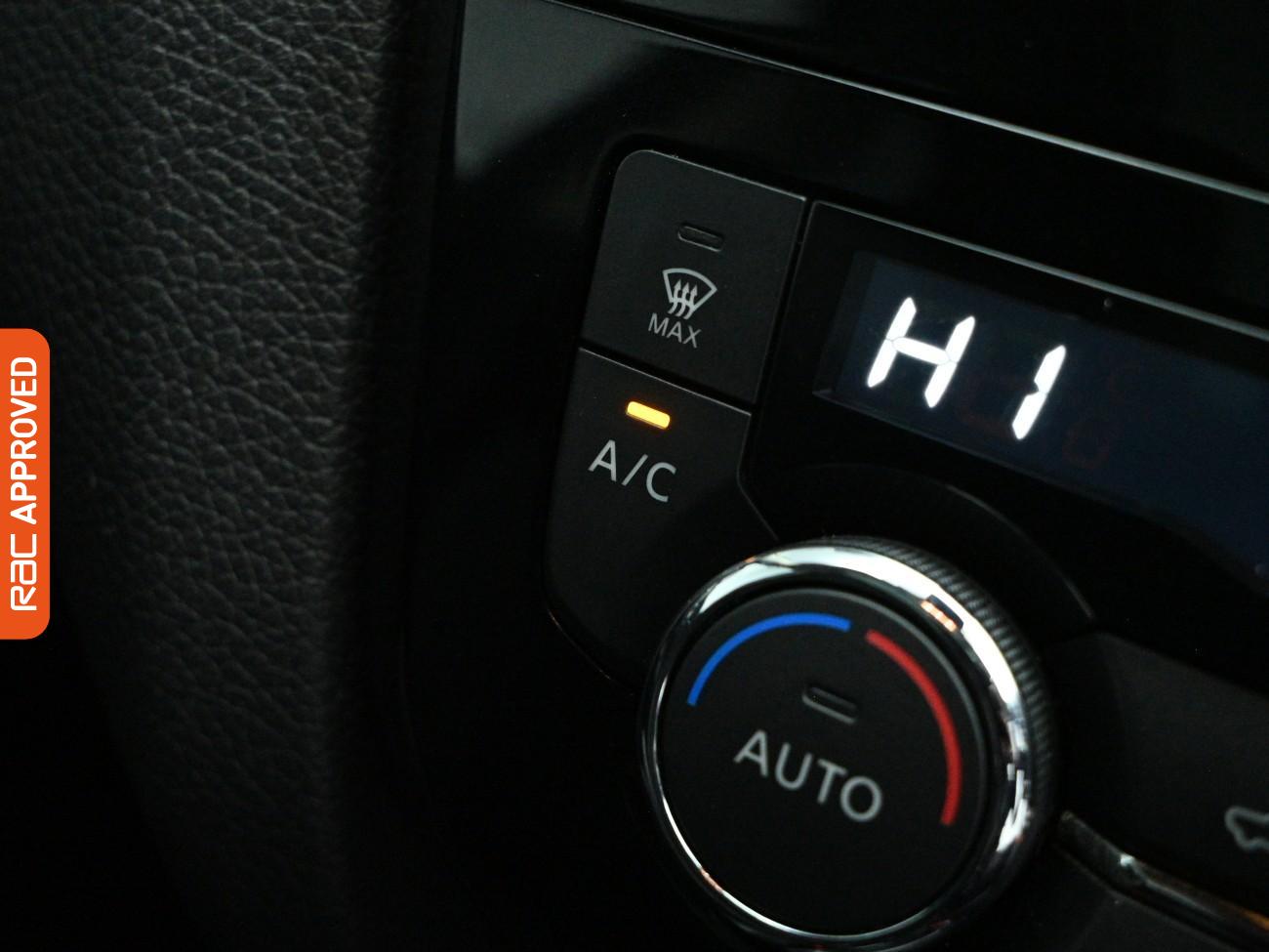 Used Nissan Qashqai 2018 for sale - 77831255: Photo 17