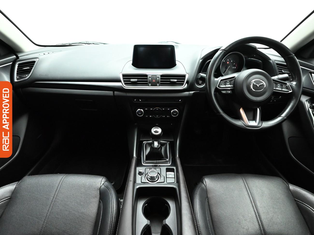 Used Mazda Mazda3 2018 for sale - 77831281: Photo 2