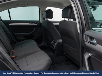 Used Volkswagen Passat 2019 for sale - 79467291: Photo