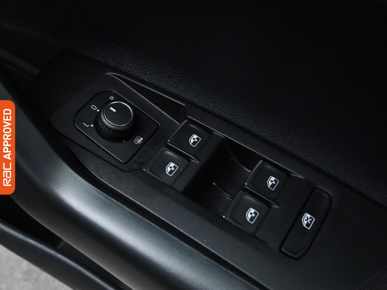 Used Volkswagen Polo 2021 for sale - 76268048: Photo 24