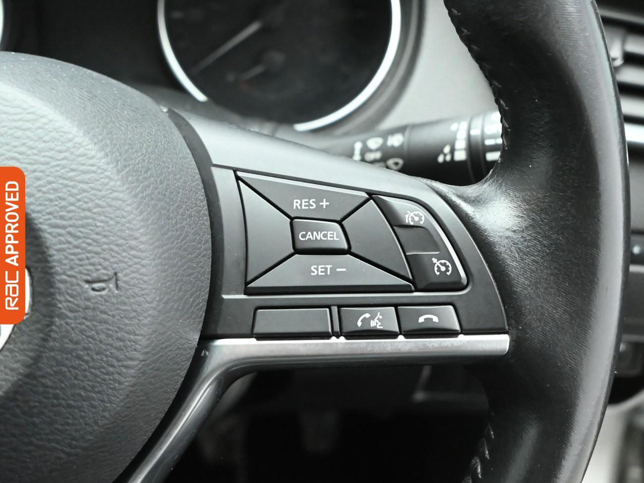 Used Nissan Qashqai 2017 for sale - 77236081: Photo 24