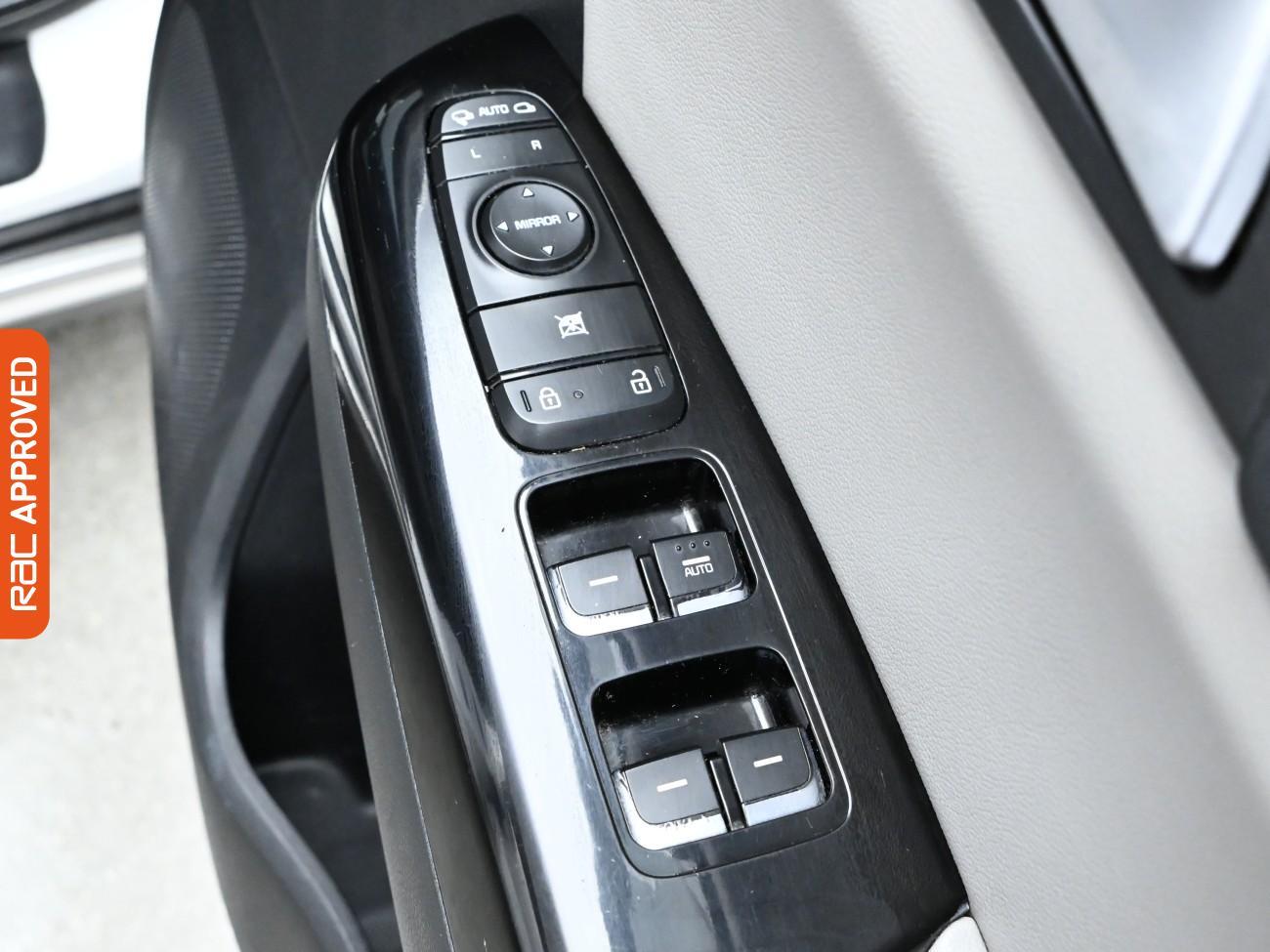 Used Kia Sportage 2017 for sale - 76036741: Photo 24